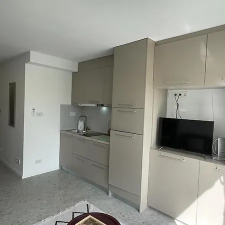 Modern דירה *