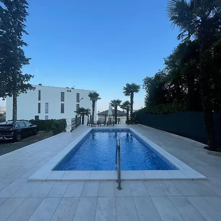 Lejlighed Modern Opatija